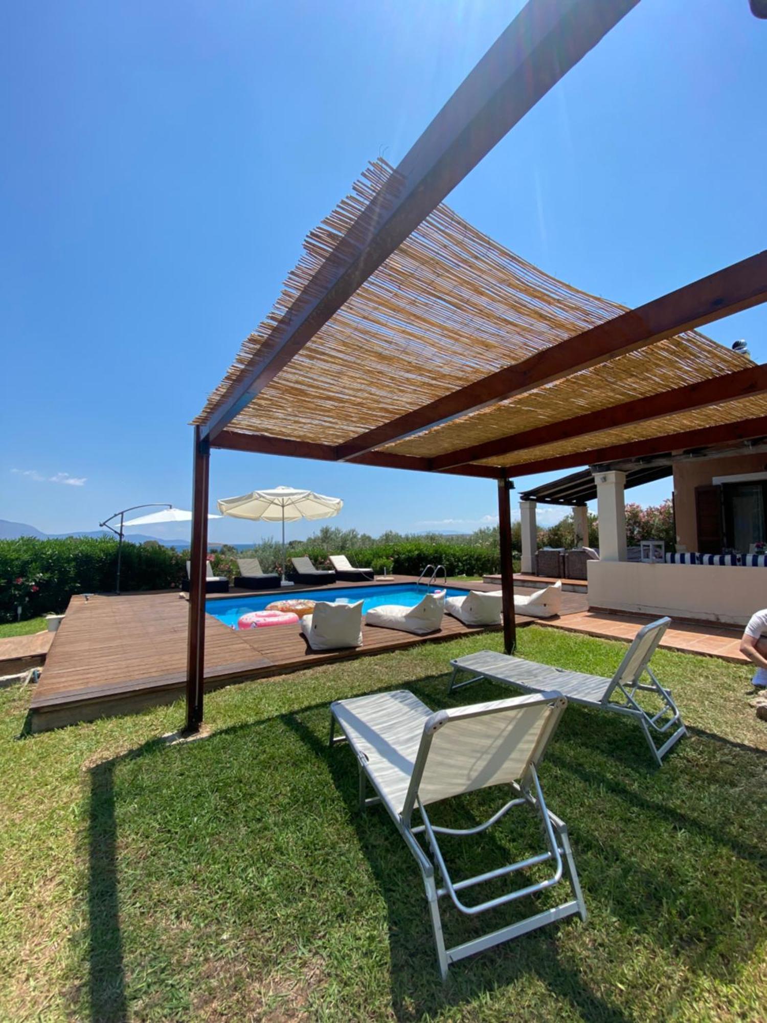 Georges Villa Galaxidi, Family, Pool And Garden المظهر الخارجي الصورة